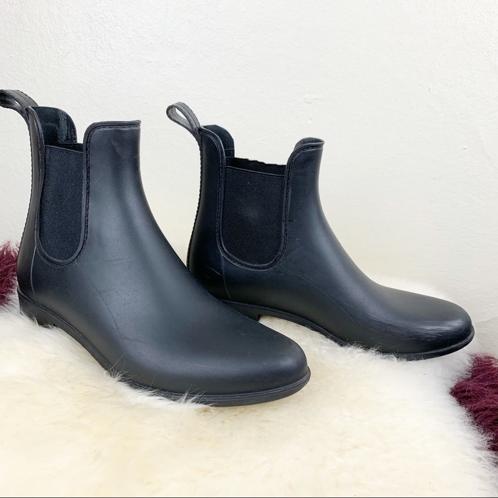 Rubber black Chelsea rain boot